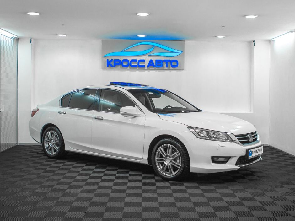 Honda Accord, 3.5 л, АТ, 2013 фото 5