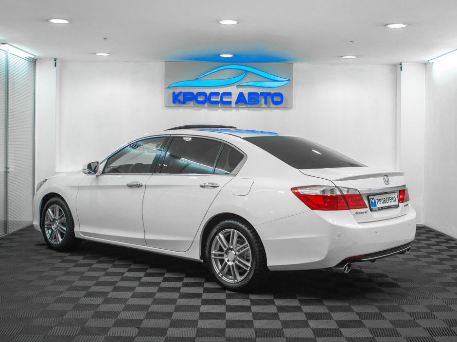 Honda Accord, 3.5 л, АТ, 2013 фото 6