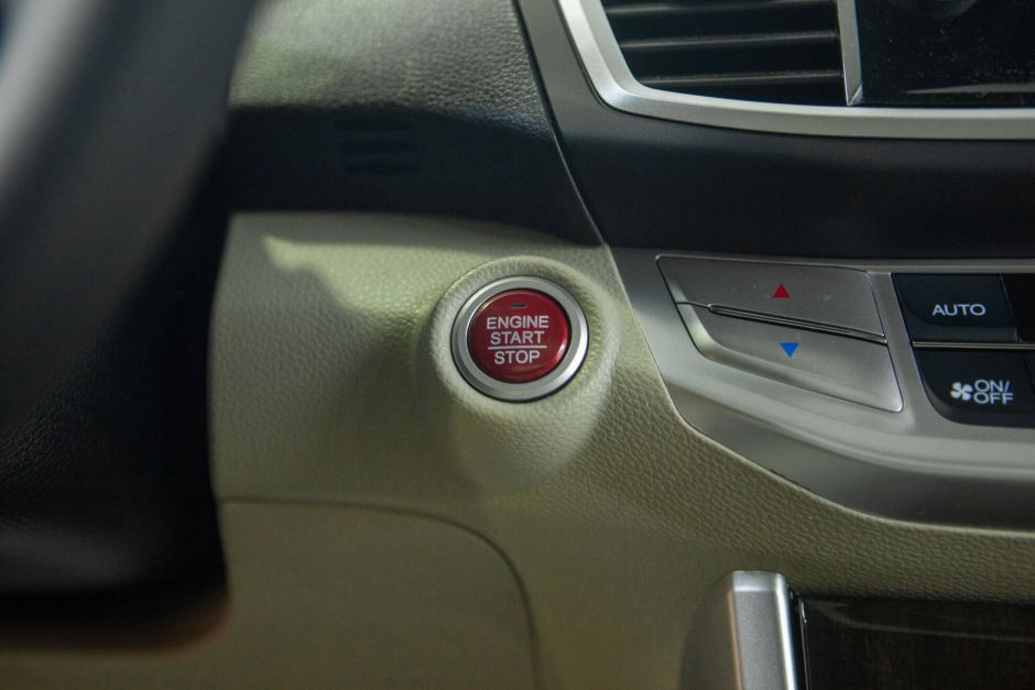 Honda Accord, 3.5 л, АТ, 2013 фото 15