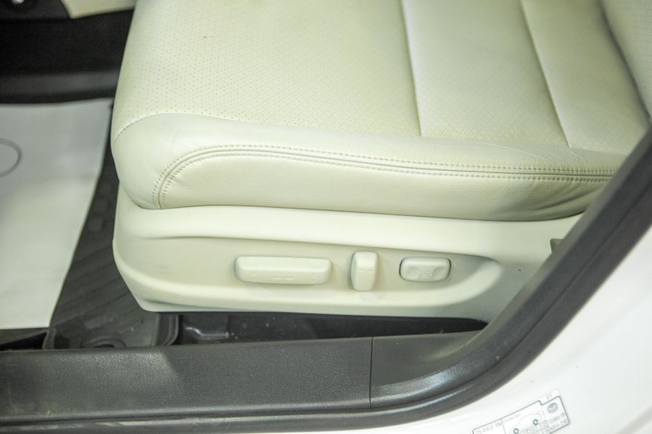 Honda Accord, 3.5 л, АТ, 2013 фото 1