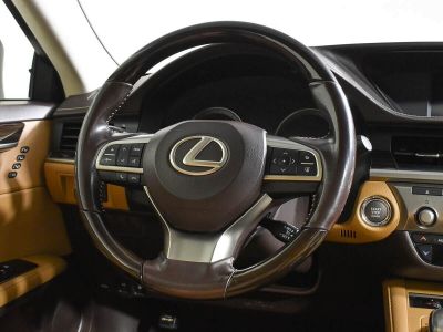 Lexus ES, 2.0 л, АКПП, 2015 фото 8