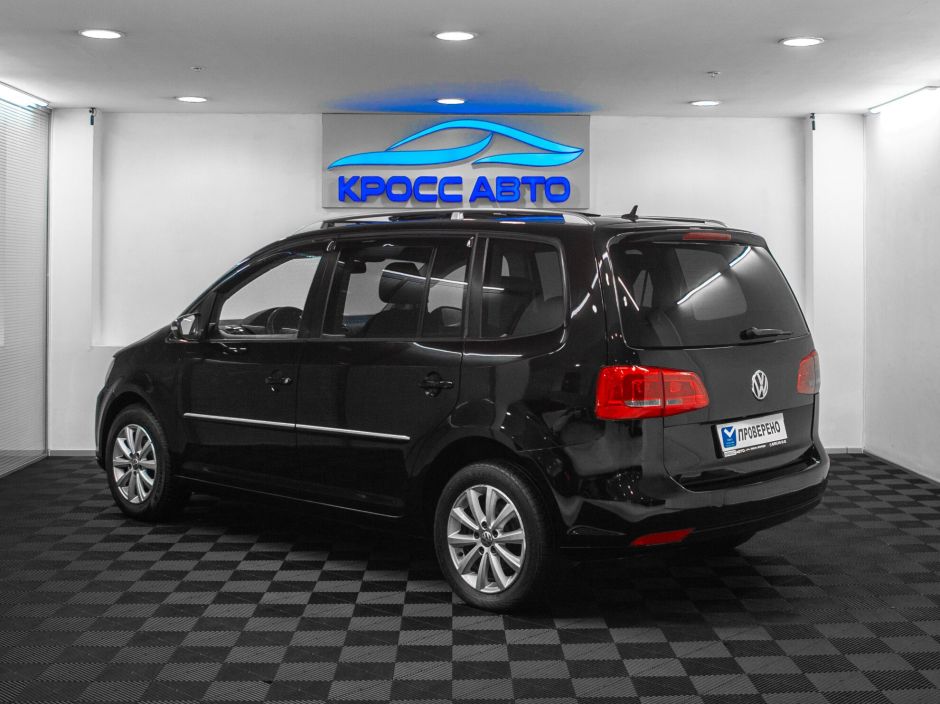 Volkswagen Touran, 1.4 л, Робот, 2011 фото 6