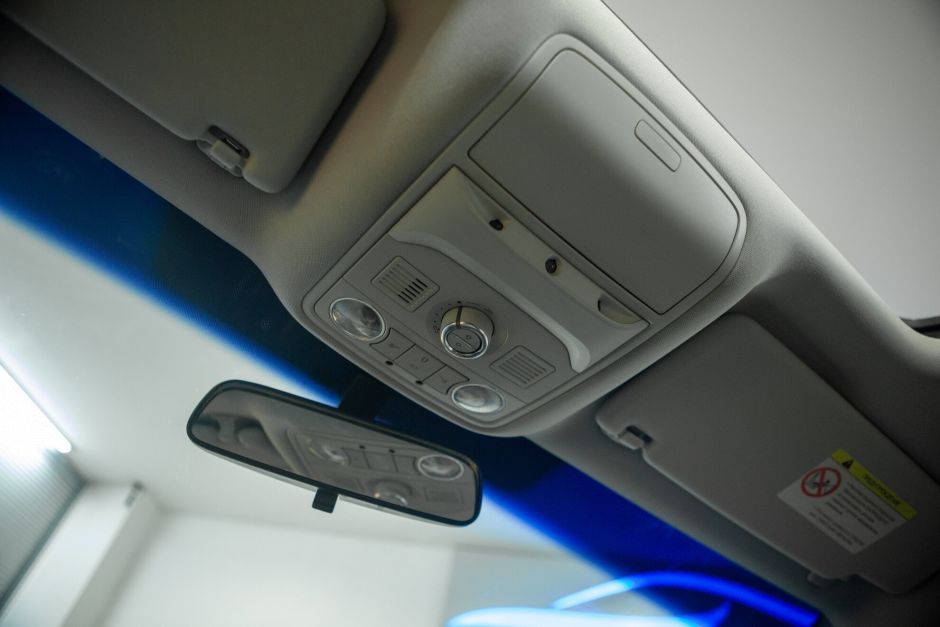 Volkswagen Touran, 1.4 л, Робот, 2011 фото 2