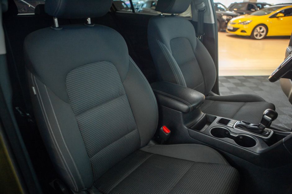 Kia Sportage, 2.0 л, АТ, 2016 фото 8