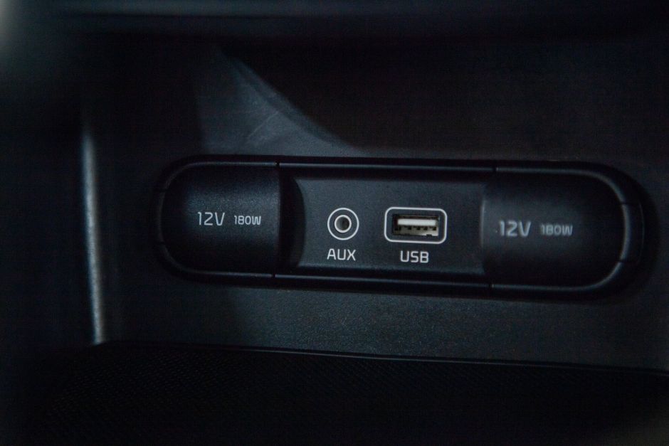 Kia Sportage, 2.0 л, АТ, 2016 фото 2