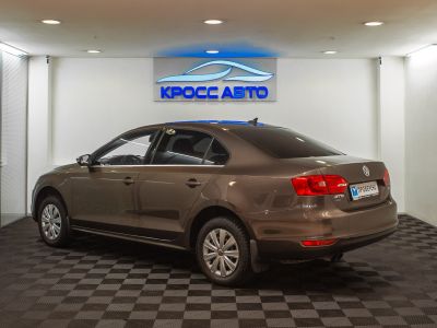 Volkswagen Jetta, 1.4 л, РКПП, 2011 фото 6