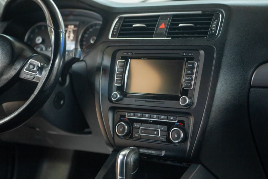 Volkswagen Jetta, 1.4 л, Робот, 2011 фото 1