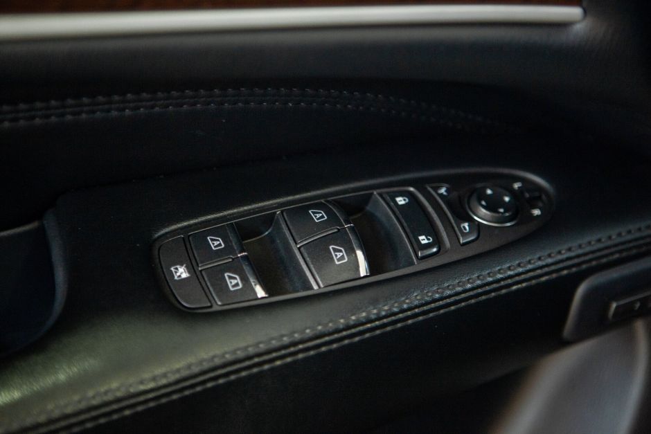 Infiniti JX, 3.5 л, Вариатор, 2013 фото 1