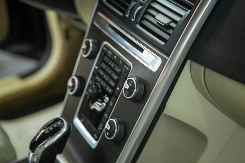 Volvo XC60, 2.4 л, АТ, 2013 фото 17