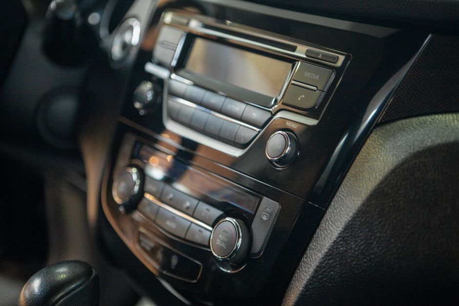 Nissan X-Trail, 2.5 л, Вариатор, 2015 фото 15