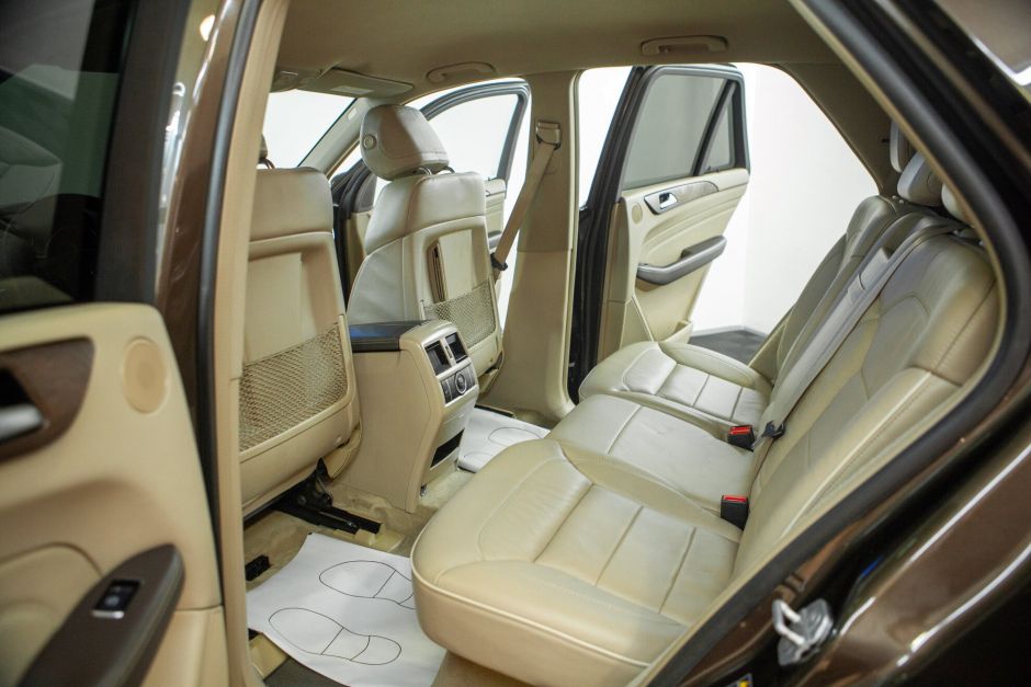 Mercedes-Benz M-класс, 3.0 л, АТ, 2013 фото 8