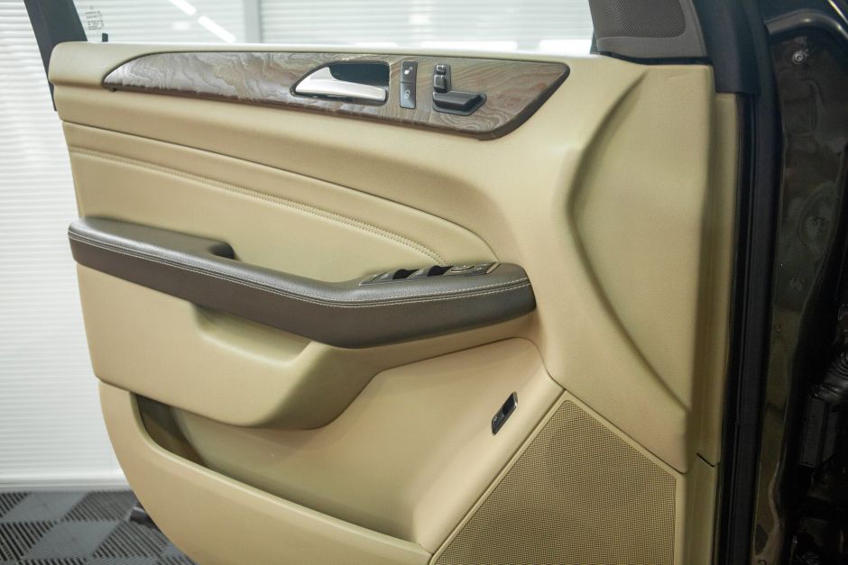 Mercedes-Benz M-класс, 3.0 л, АТ, 2013 фото 18