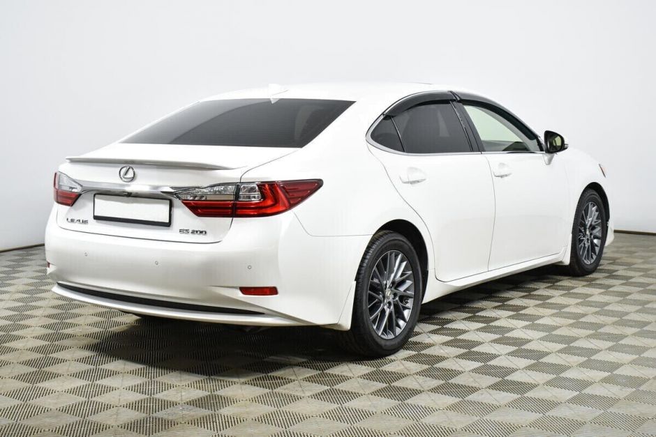 Lexus ES, 2.0 л, АТ, 2018 фото 4