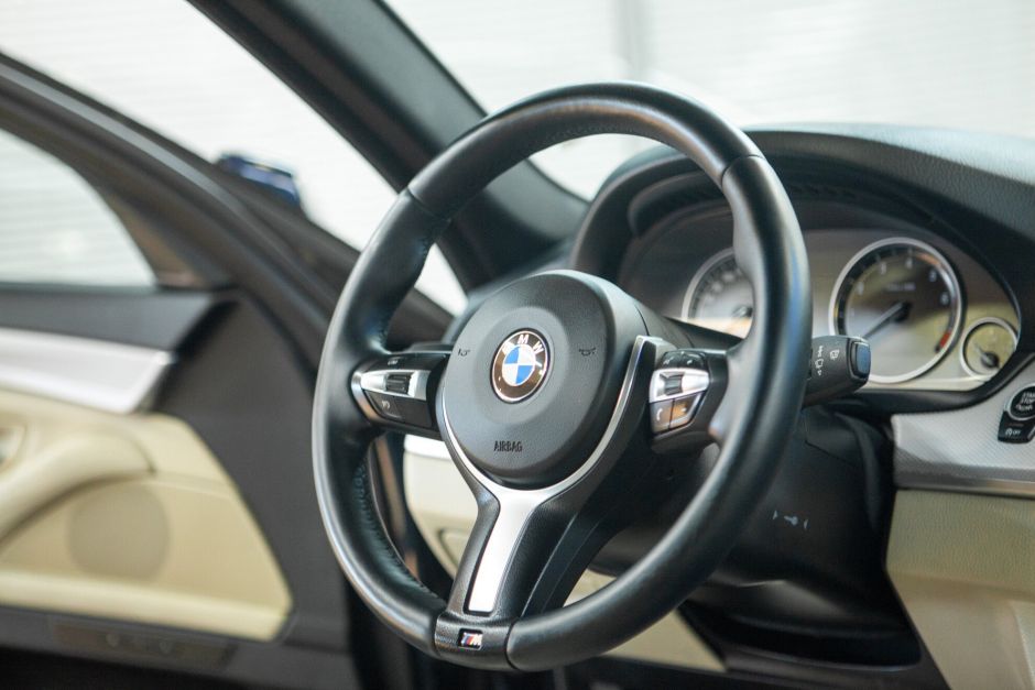 BMW 5 серия, 2.0 л, АТ, 2013 фото 11