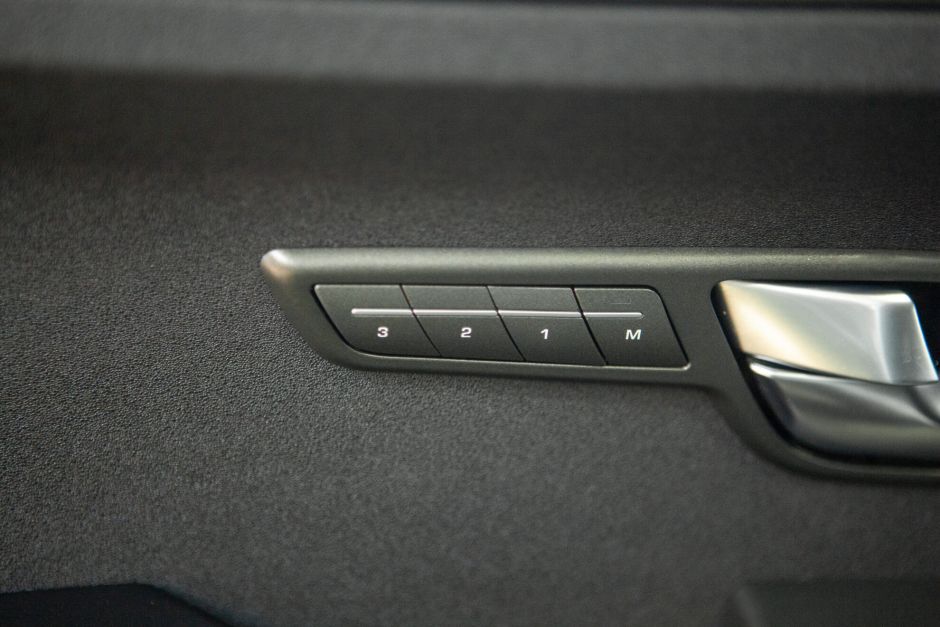 Land Rover Range Rover Evoque, 2.2 л, АТ, 2011 фото 18