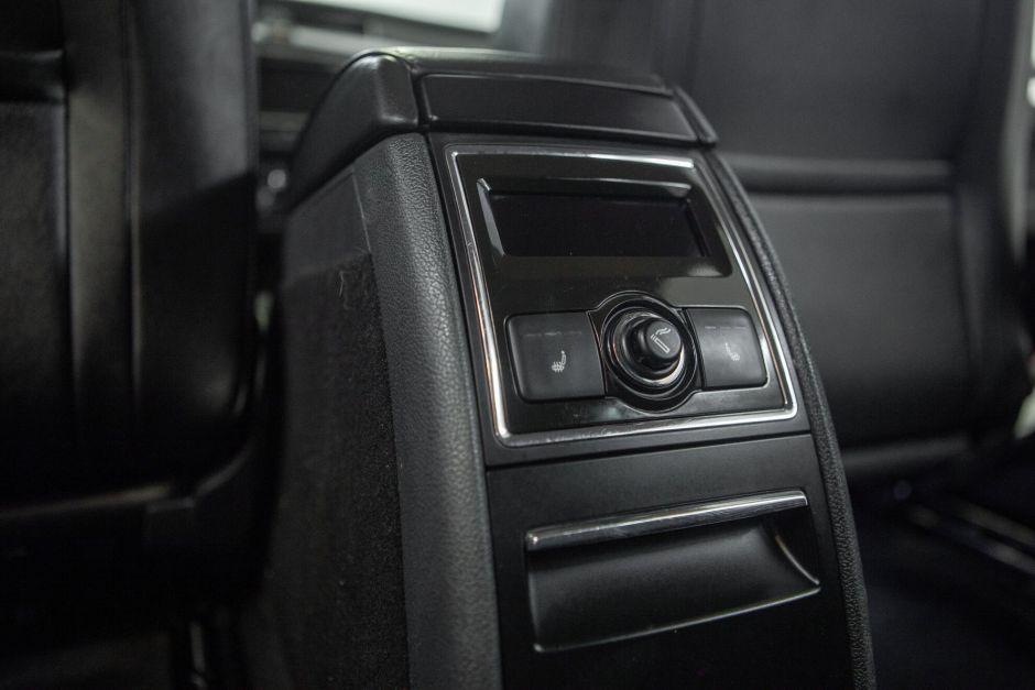 Skoda Superb, 1.9 л, Робот, 2010 фото 9