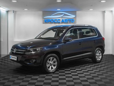 Volkswagen Tiguan, 2.0 л, АКПП, 2012 фото 3