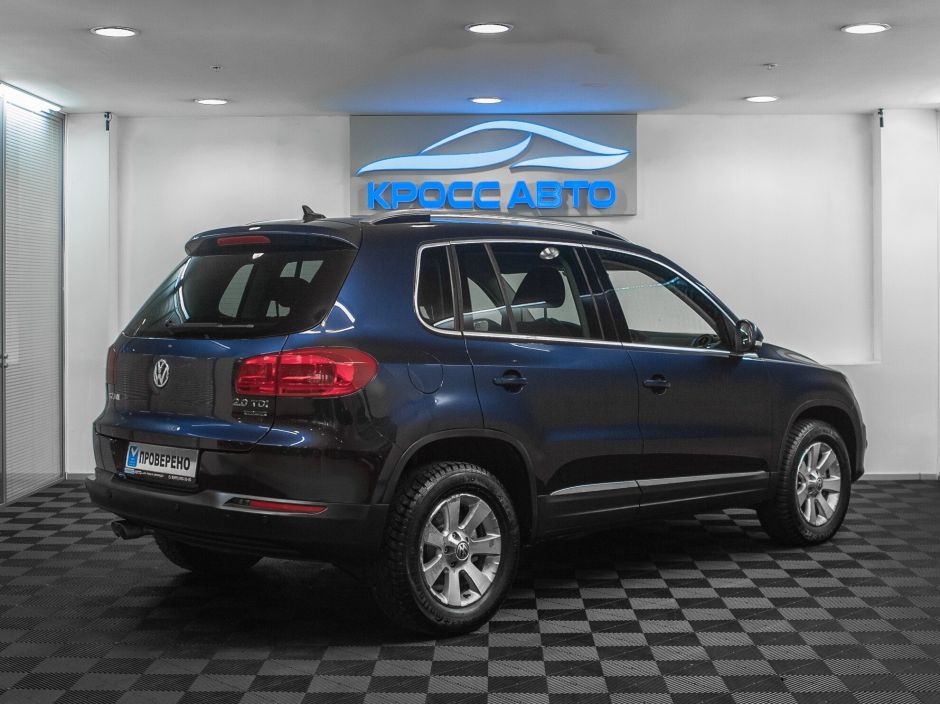 Volkswagen Tiguan, 2.0 л, АТ, 2012 фото 4