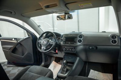 Volkswagen Tiguan, 2.0 л, АКПП, 2012 фото 7