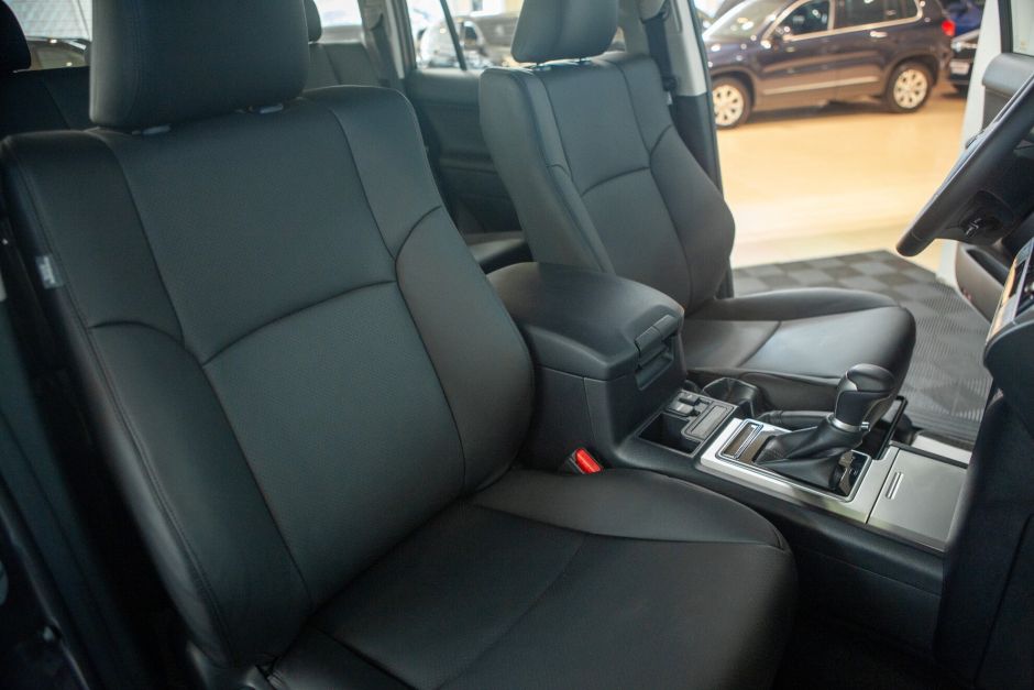 Toyota Land Cruiser Prado, 2.7 л, АТ, 2021 фото 1