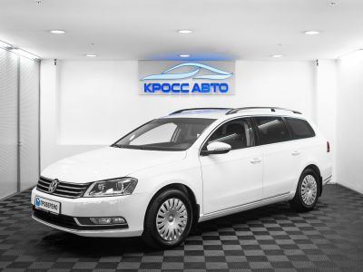 Volkswagen Passat, 1.8 л, РКПП, 2011 фото 3