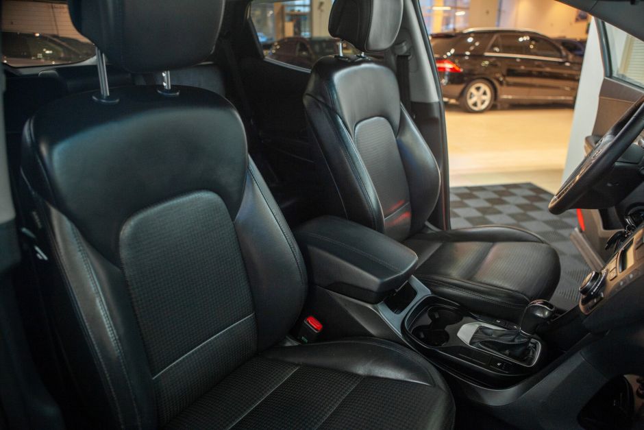 Hyundai Santa Fe, 2.2 л, АТ, 2012 фото 1