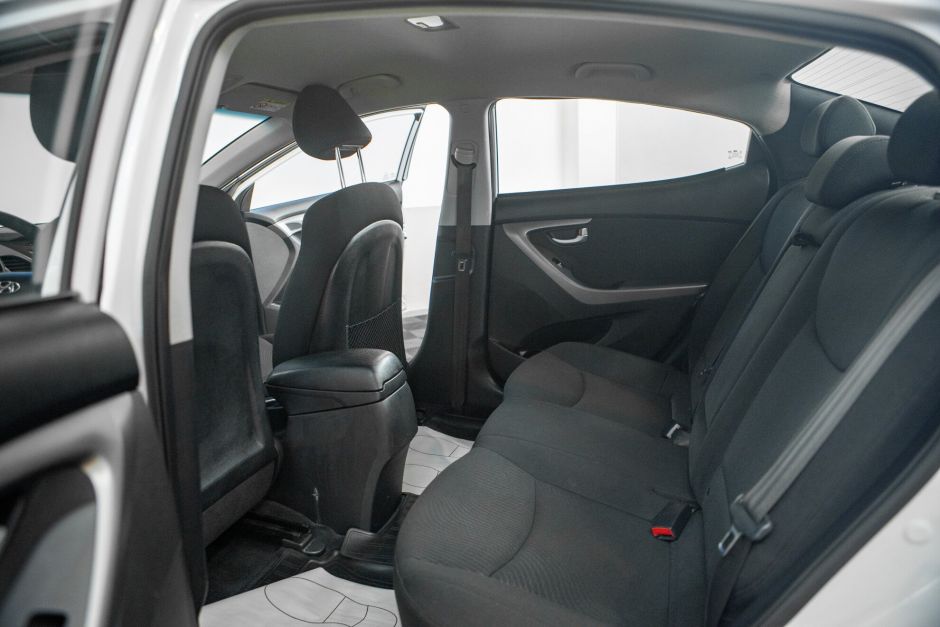 Hyundai Elantra, 1.8 л, АТ, 2014 фото 8