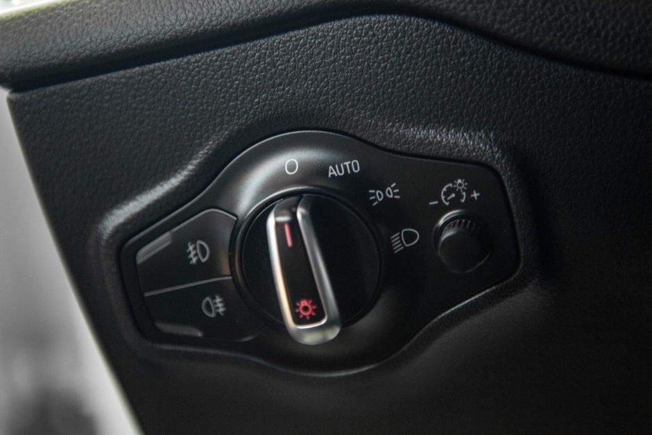 Audi Q5, 2.0 л, АТ, 2015 фото 8