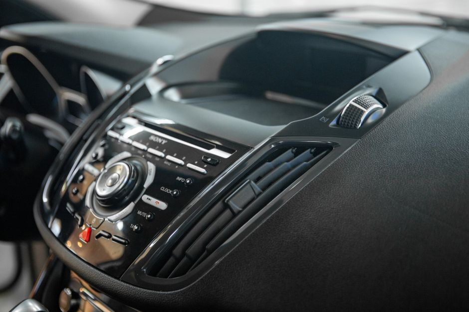 Ford Kuga, 1.6 л, АТ, 2014 фото 12