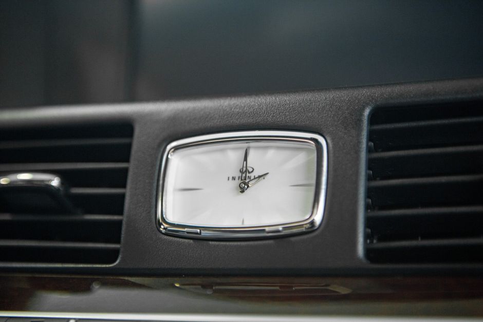 Infiniti Q70, 2.5 л, АТ, 2015 фото 16