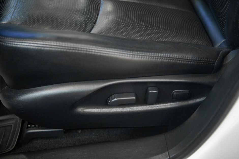 Infiniti Q70, 2.5 л, АТ, 2015 фото 19