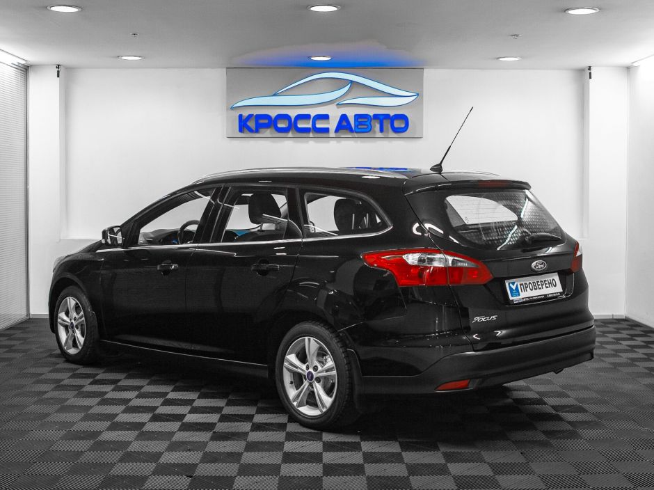 Ford Focus, 1.6 л, Робот, 2012 фото 6