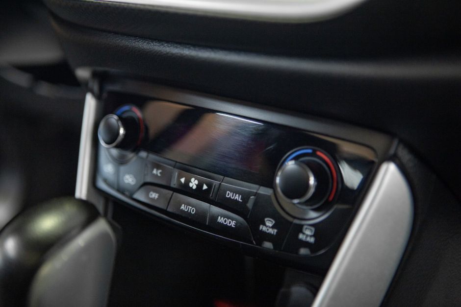 Suzuki SX4, 1.6 л, Вариатор, 2014 фото 12