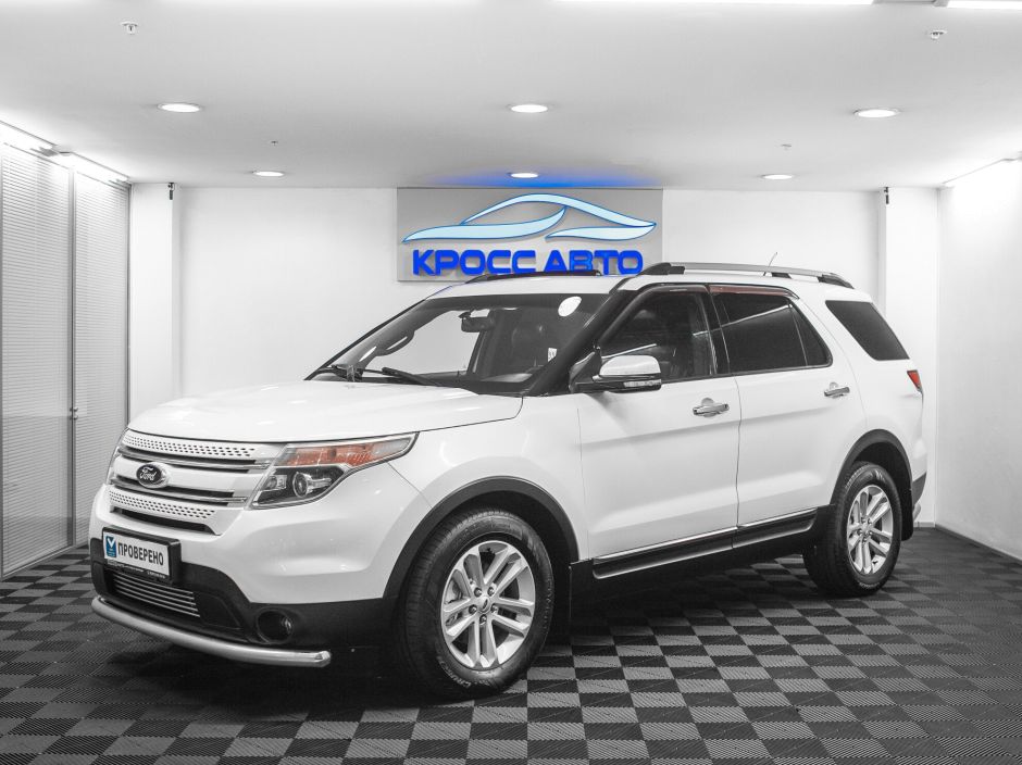Ford Explorer, 3.5 л, АТ, 2012 фото 3