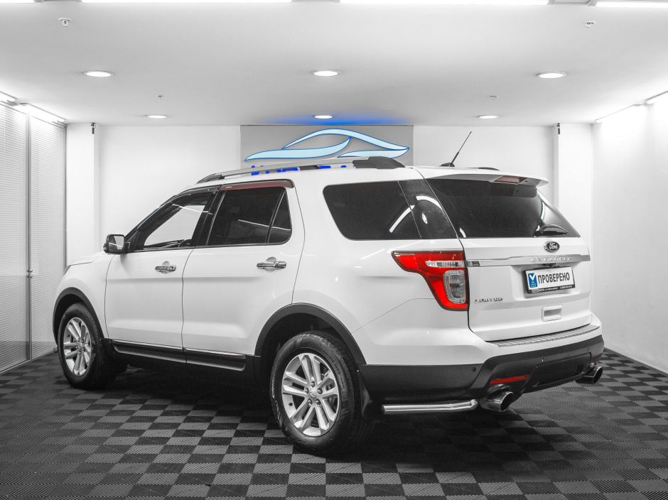 Ford Explorer, 3.5 л, АТ, 2012 фото 6
