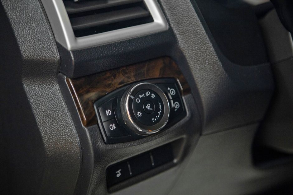 Ford Explorer, 3.5 л, АТ, 2012 фото 12