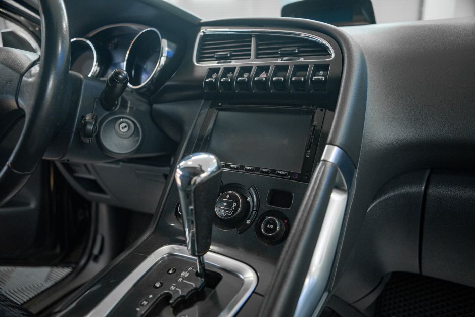 Peugeot 3008, 1.6 л, АТ, 2012 фото 13