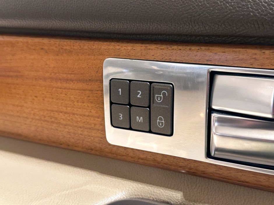 Land Rover Discovery, 3.0 л, АТ, 2012 фото 20