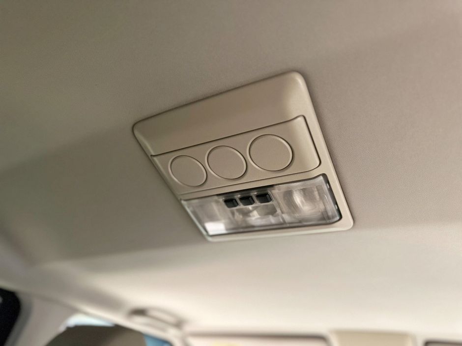 Land Rover Discovery, 3.0 л, АТ, 2012 фото 1