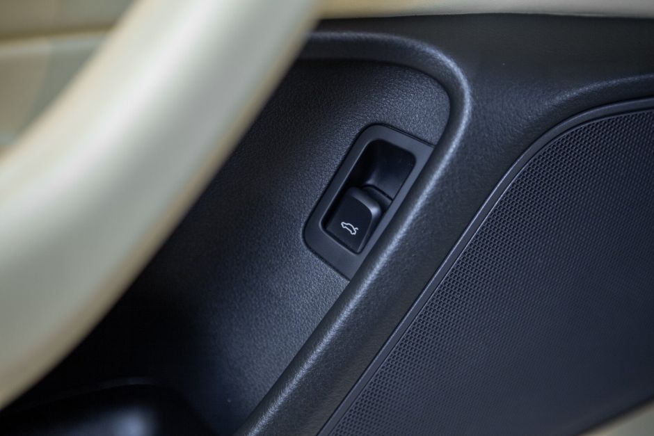 Audi A6, 2.8 л, Робот, 2014 фото 14