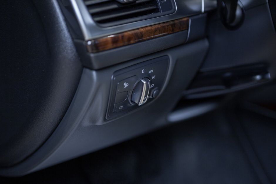 Audi A6, 2.8 л, Робот, 2014 фото 15