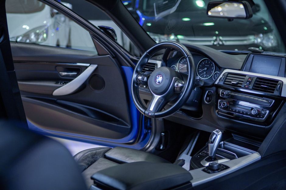 BMW 3 серия, 2.0 л, АТ, 2018 фото 8