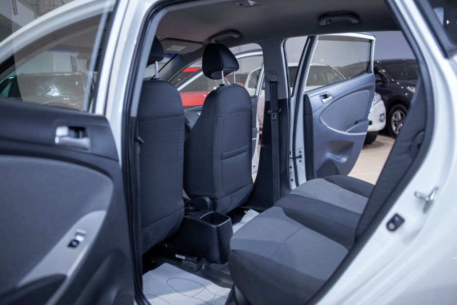 Hyundai Solaris, 1.6 л, АТ, 2014 фото 1