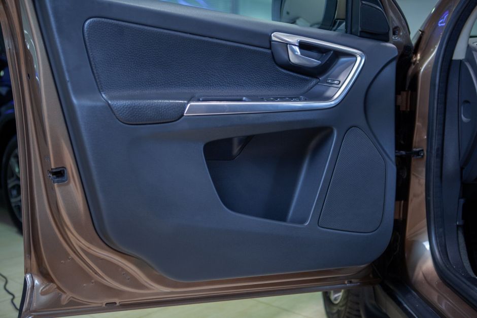 Volvo XC60, 2.4 л, АТ, 2012 фото 14