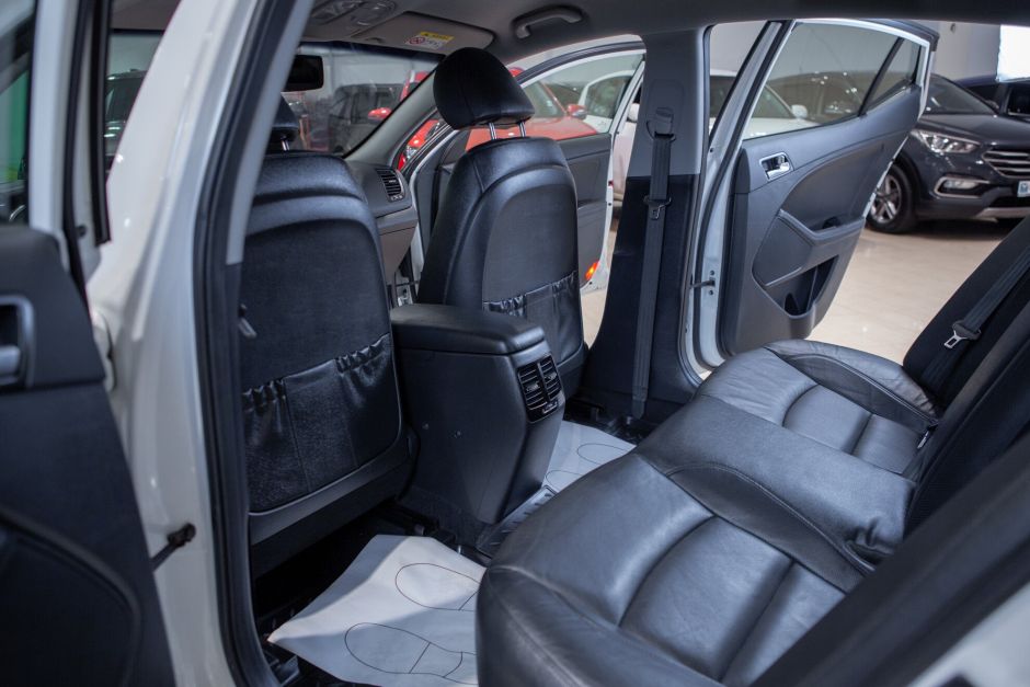 Kia Optima, 2.0 л, АТ, 2014 фото 1