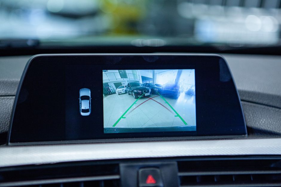 BMW 3 серия, 2.0 л, АТ, 2018 фото 13