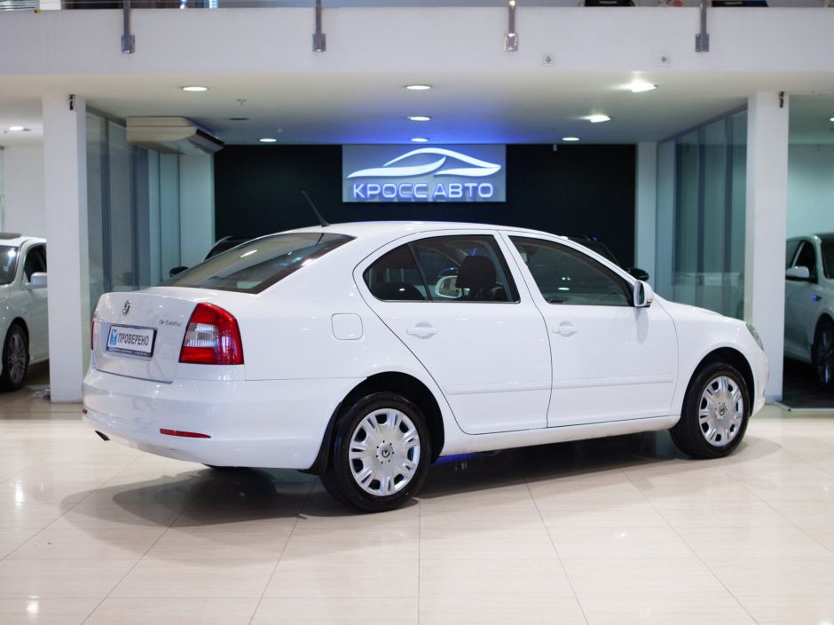 Skoda Octavia, 1.8 л, АТ, 2013 фото 4