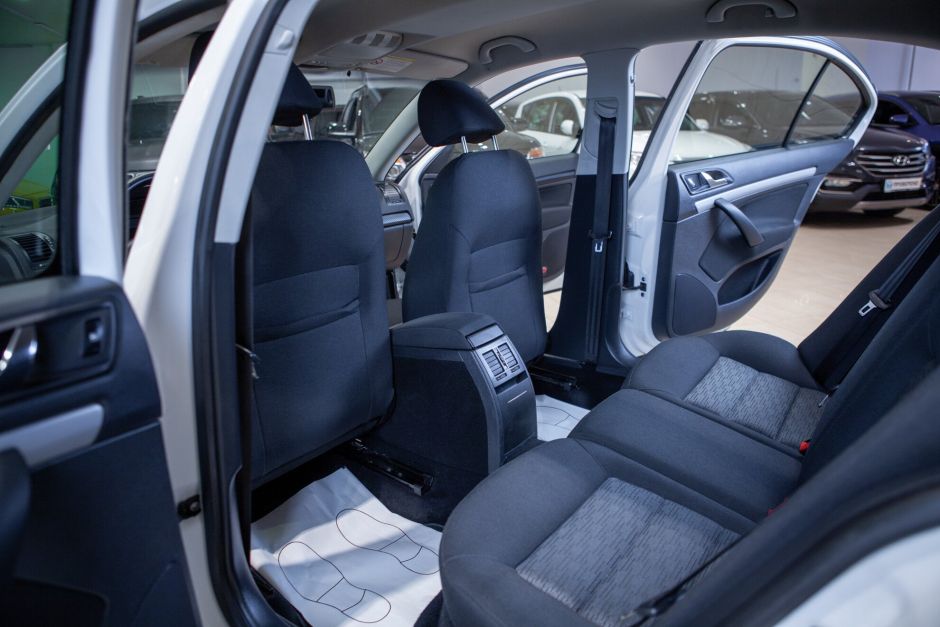 Skoda Octavia, 1.8 л, АТ, 2013 фото 8