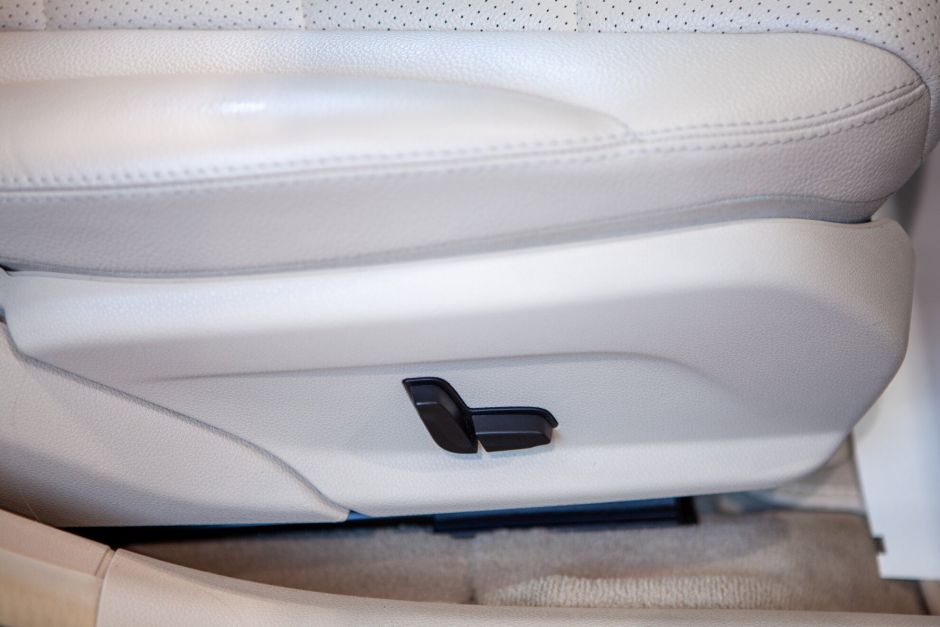 Mercedes-Benz C-класс, 2.0 л, АТ, 2014 фото 2