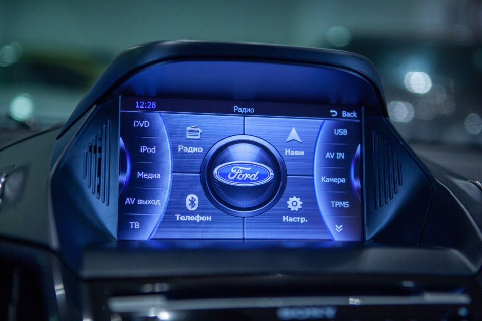 Ford Kuga, 1.6 л, АТ, 2013 фото 15